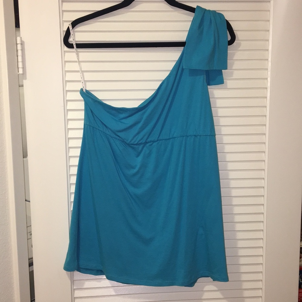 Lilly Pulitzer one shoulder top